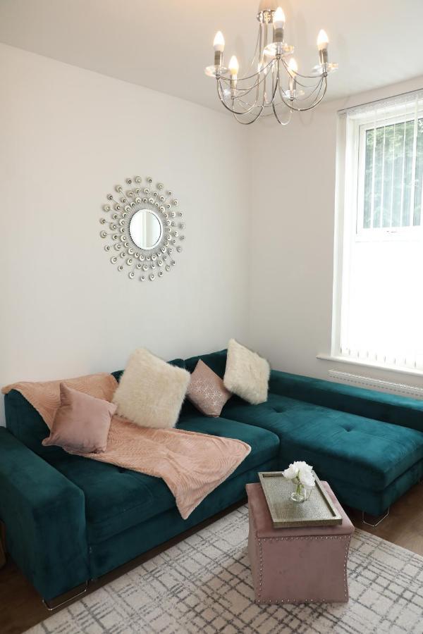 Amprenta Apartment - Gorgeous Interior Designed 1 Bedroom Home Bournemouth Exterior photo