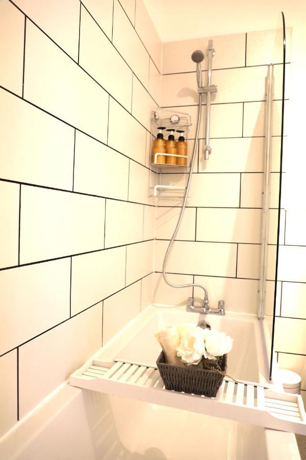 Amprenta Apartment - Gorgeous Interior Designed 1 Bedroom Home Bournemouth Exterior photo