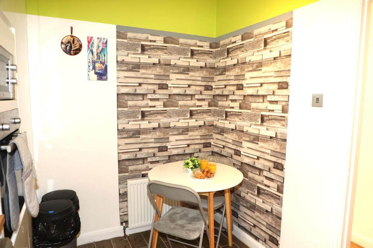 Amprenta Apartment - Gorgeous Interior Designed 1 Bedroom Home Bournemouth Exterior photo